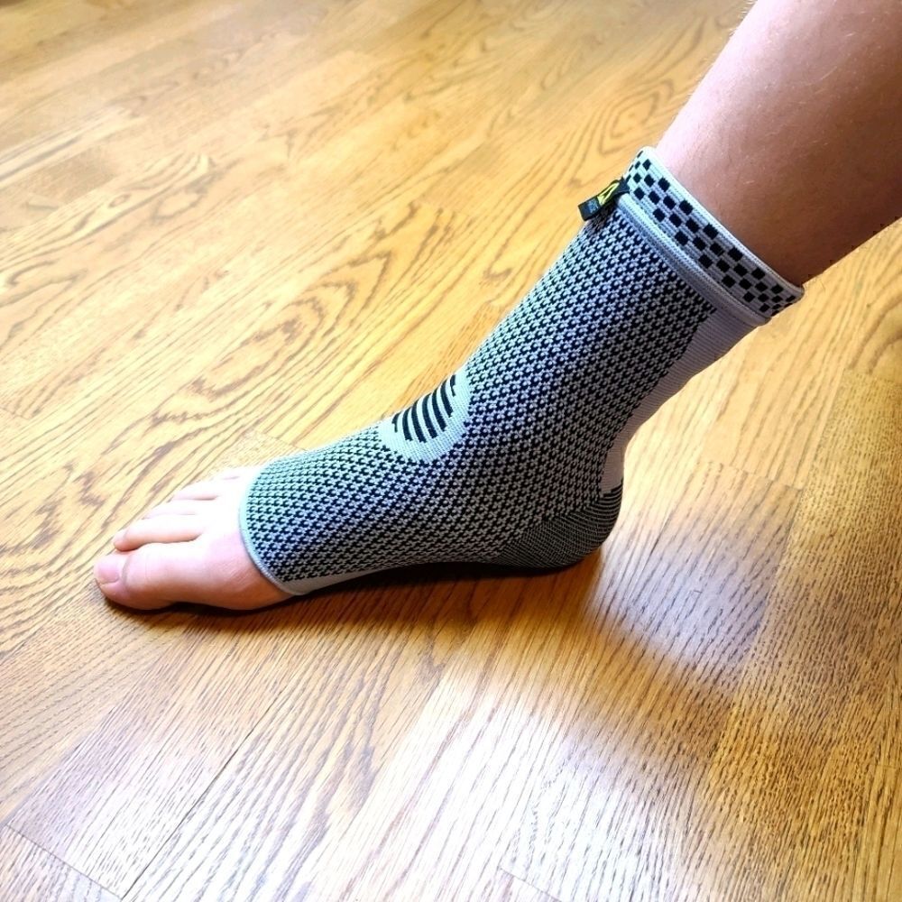 Unisex Aryse Ankle Sleeve New!